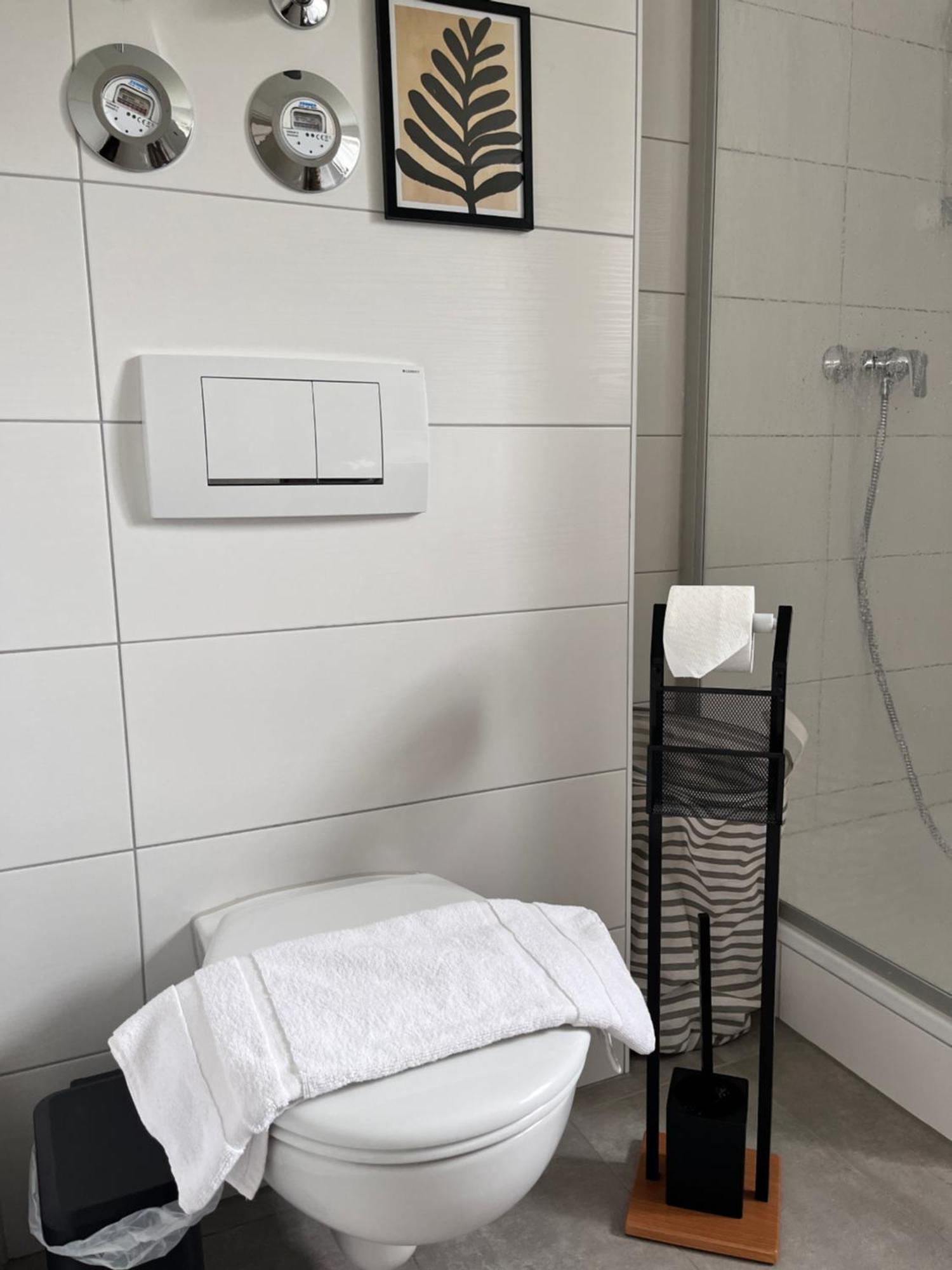 Am Klinikum, Naehe Europa Park Und Strasbourg, Zentrumsnah Offenburg Buitenkant foto
